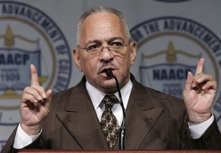 WRIGHT_MO_B_^_MONDAY Rev. Jeremiah Wright